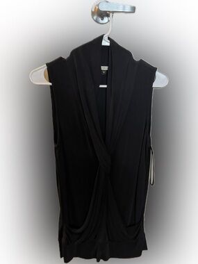 Diane Von Furstenberg Sleeveless Draped V-Neck Women's Top - Black